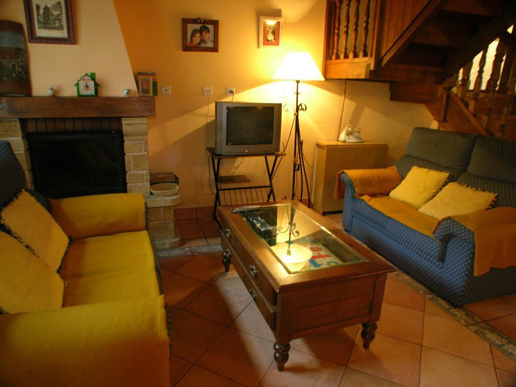 Casa Rural La Regoria Carreña Exterior foto